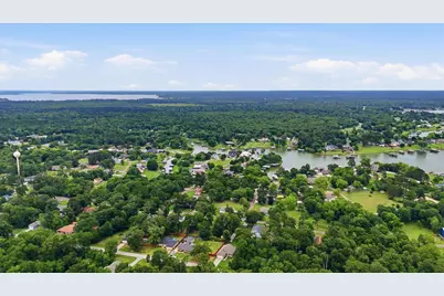 527 Autumn Lane, Livingston, TX 77351 - Photo 6