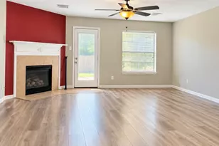 8618 Woodpath Ln, Houston, TX 77075 - Photo 2