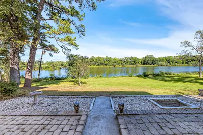 509 Brook Hollow Drive, Conroe, TX 77385 - Photo 38