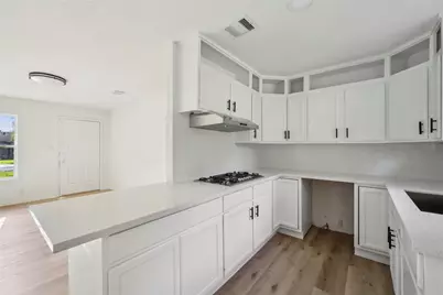 750 Jeny Lane, Beaumont, TX 77707 - Photo 2