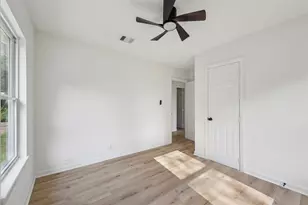 750 Jeny Ln, Beaumont, TX 77707 - Photo 20