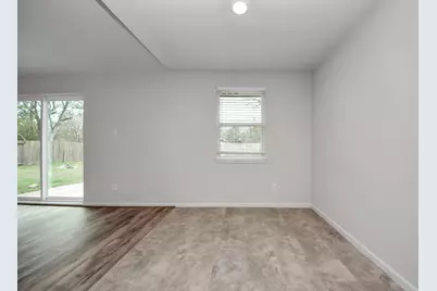 5811 Cartagena Street, Houston, TX 77035 - Photo 12