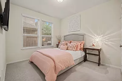 3119 Longleaf Meadows Drive, Houston, TX 77063 - Photo 20