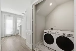 2948 Alice St, Houston, TX 77054 - Photo 20