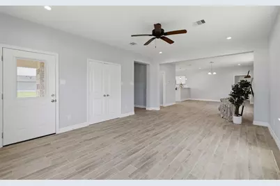 249 McDade Street, Hempstead, TX 77445 - Photo 8