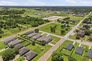 249 Mc Dade St, Hempstead, TX 77445 - Photo 36