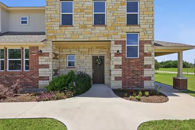 249 McDade Street, Hempstead, TX 77445 - Photo 2