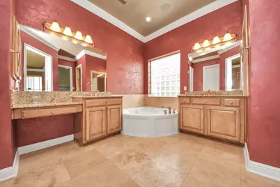 3727 Lakeridge Canyon Drive, Sugar Land, TX 77498 - Photo 30