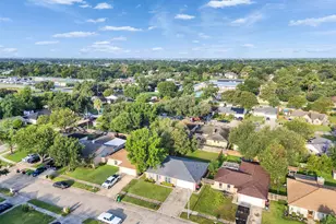 7315 Millbrae Ln, Houston, TX 77041 - Photo 16