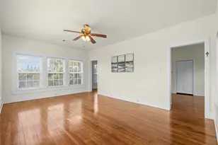 202 Meadowlawn St, Shoreacres, TX 77571 - Photo 16