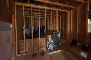 7999 Kenton St, Houston, TX 77028 - Photo 6