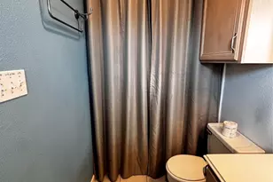 7521 Beaudelaire Cir, Galveston, TX 77551 - Photo 20