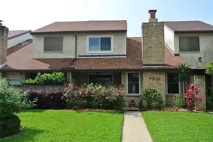 7521 Beaudelaire Cir, Galveston, TX 77551 - Photo 1