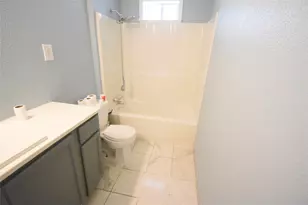 6229 Clover Ridge St, Houston, TX 77087 - Photo 20