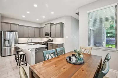 230 Biltmore Loop, Montgomery, TX 77316 - Photo 10