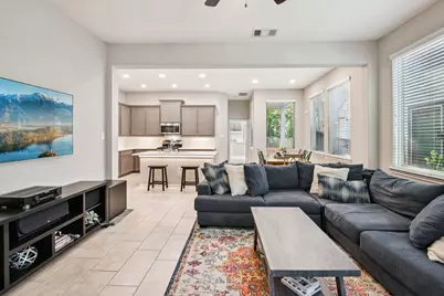 230 Biltmore Loop, Montgomery, TX 77316 - Photo 6