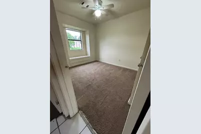 4504 Hemlock Drive, Baytown, TX 77521 - Photo 12