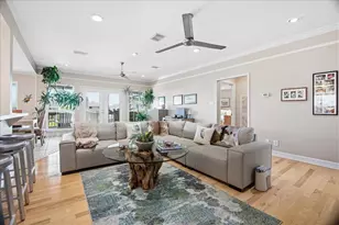 1085 Redfish St, Bayou Vista, TX 77563 - Photo 8