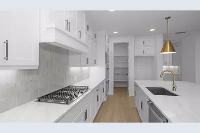 5031 Fountainhead Lane, Manvel, TX 77583 - Photo 4