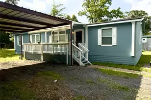 14724 Country W Dr, Conroe, TX 77302 - Photo 2