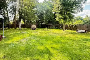 14724 Country W Dr, Conroe, TX 77302 - Photo 8