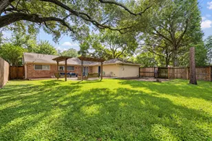 5658 Cartagena St, Houston, TX 77035 - Photo 26