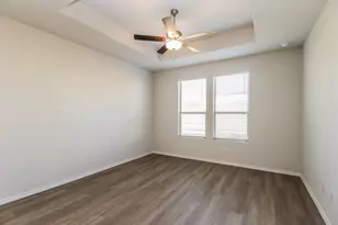 5727 Daphne Dr, Montgomery, TX 77316 - Photo 10