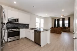 13130 Silverglen Run Trl, Houston, TX 77014 - Photo 8