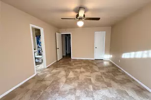 5874 Meadow Way, Beaumont, TX 77707 - Photo 12