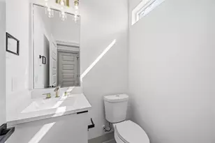 7555 Calhoun St, Houston, TX 77033 - Photo 16