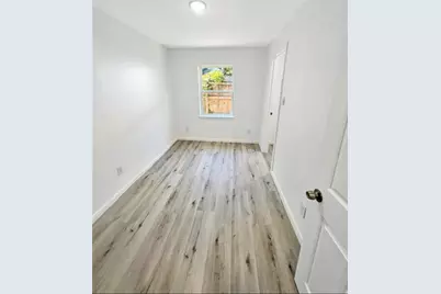 408 Commanche Road, Conroe, TX 77316 - Photo 12