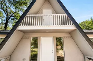 408 Commanche Rd, Conroe, TX 77316 - Photo 2
