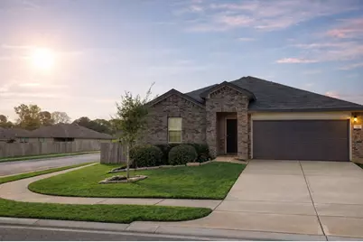 128 Barton Creek Drive, Huntsville, TX 77340 - Photo 1