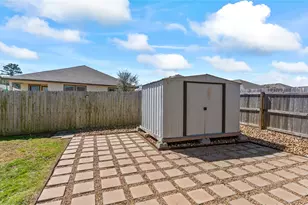 128 Barton Creek Dr, Huntsville, TX 77340 - Photo 22