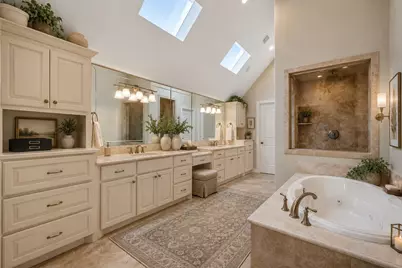 15426 Oyster Creek Lane, Sugar Land, TX 77478 - Photo 30