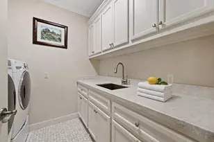 15426 Oyster Creek Ln, Sugar Land, TX 77478 - Photo 26