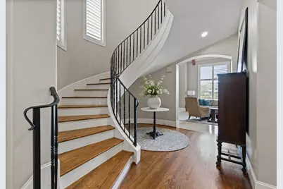 15426 Oyster Creek Lane, Sugar Land, TX 77478 - Photo 8