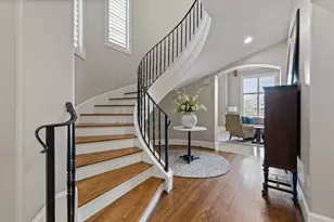 15426 Oyster Creek Ln, Sugar Land, TX 77478 - Photo 8