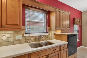 10315 Hedge Way Dr, Houston, TX 77065 - Photo 14