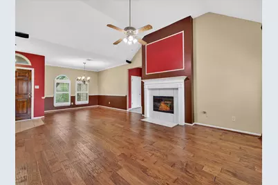 10315 Hedge Way Drive, Houston, TX 77065 - Photo 8