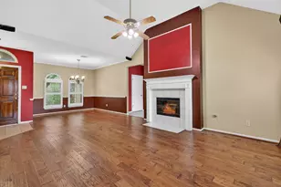 10315 Hedge Way Dr, Houston, TX 77065 - Photo 8