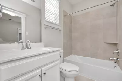 726 Strawberry Pines Court, Houston, TX 77009 - Photo 38
