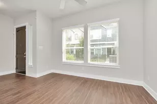 726 Strawberry Pines Ct, Houston, TX 77009 - Photo 16