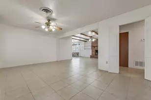 1407 Skrivanek Dr, Bryan, TX 77802 - Photo 10