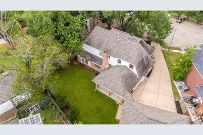 8007 Suspiro Drive, Houston, TX 77083 - Photo 24