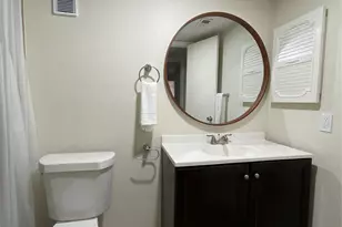 9350 Country Creek Dr, Houston, TX 77036 - Photo 16