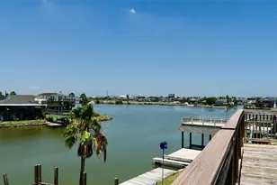 58 Lakeside Dr, Hitchcock, TX 77563 - Photo 2