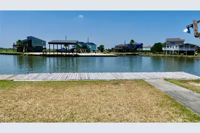 58 Lakeside Drive, Hitchcock, TX 77563 - Photo 4