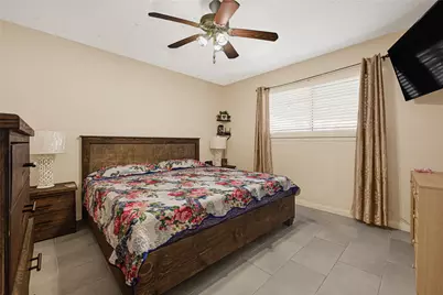 12823 Sandy Hook Drive, Houston, TX 77089 - Photo 12