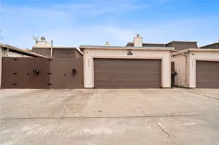 2938 Camelot Ln, Missouri City, TX 77459 - Photo 34